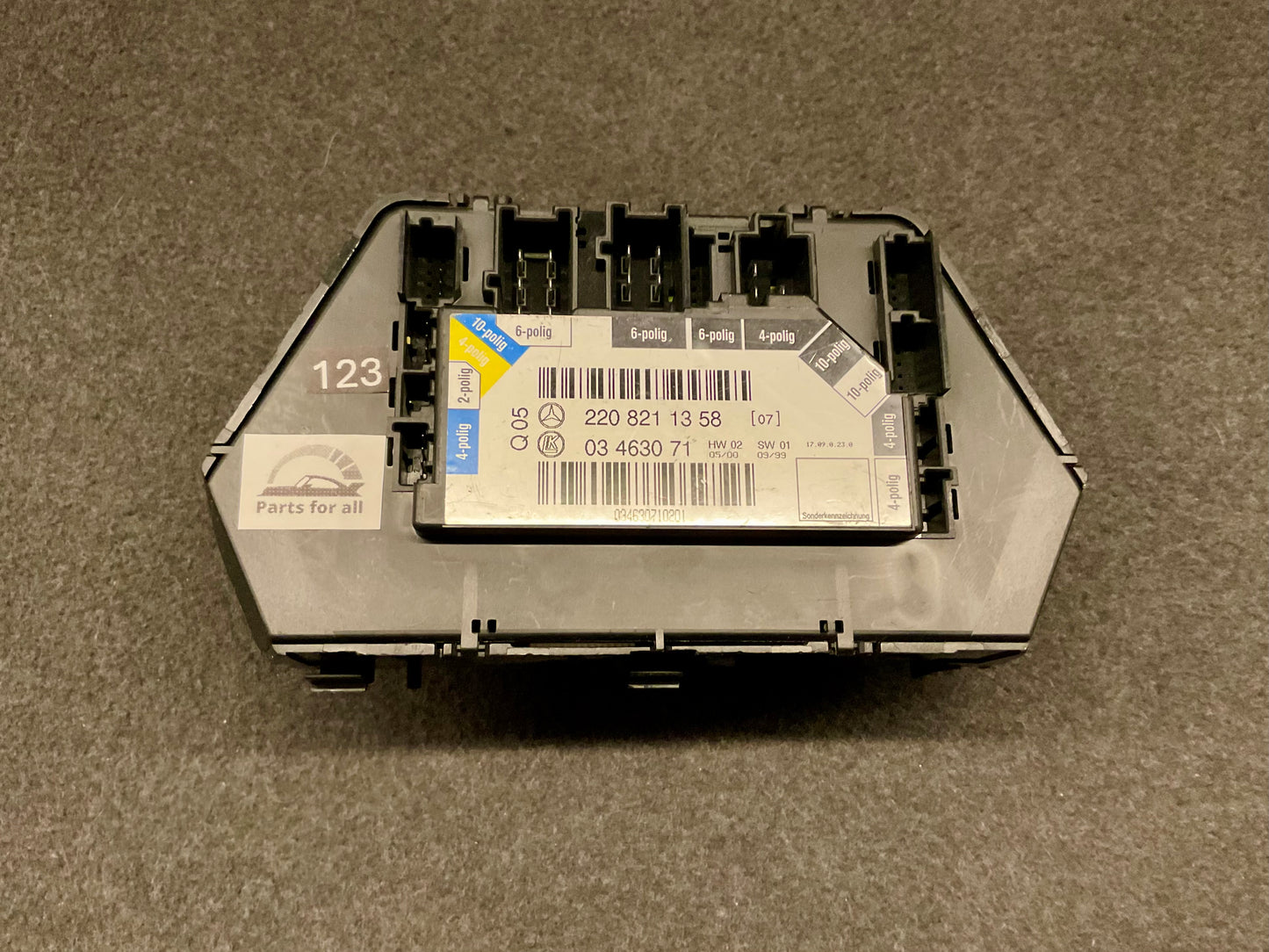 OEM Used Mercedes W220 S-class rear left seat control module A2208211358 #123