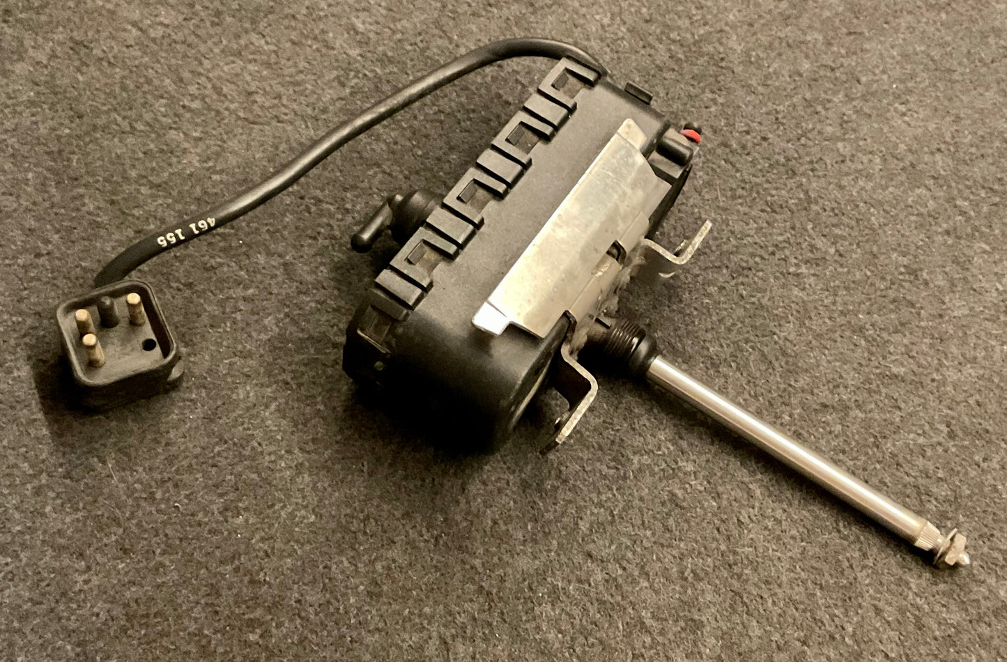 OEM Used Mercedes W140 Left side headlight wiper motor A1408201342 #40