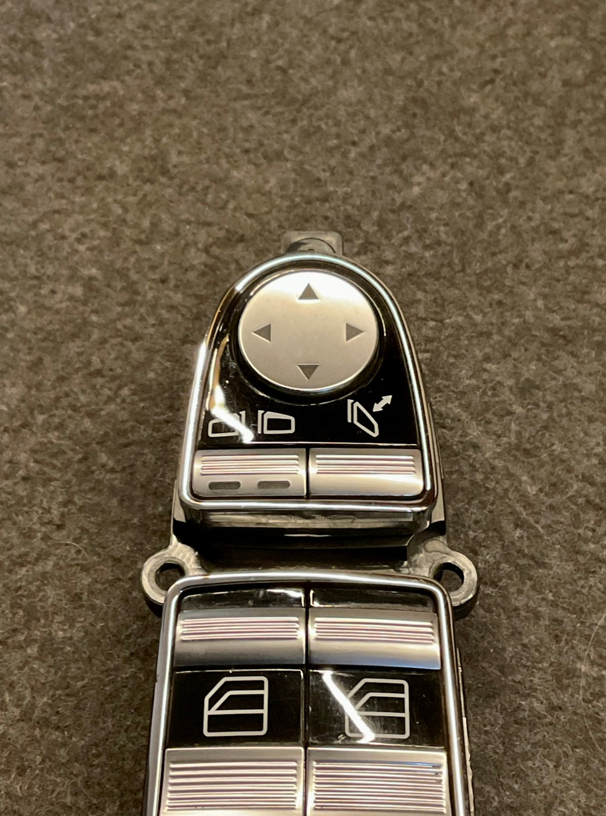 OEM Used Mercedes W221 S-class main window regulator switch A2218213951