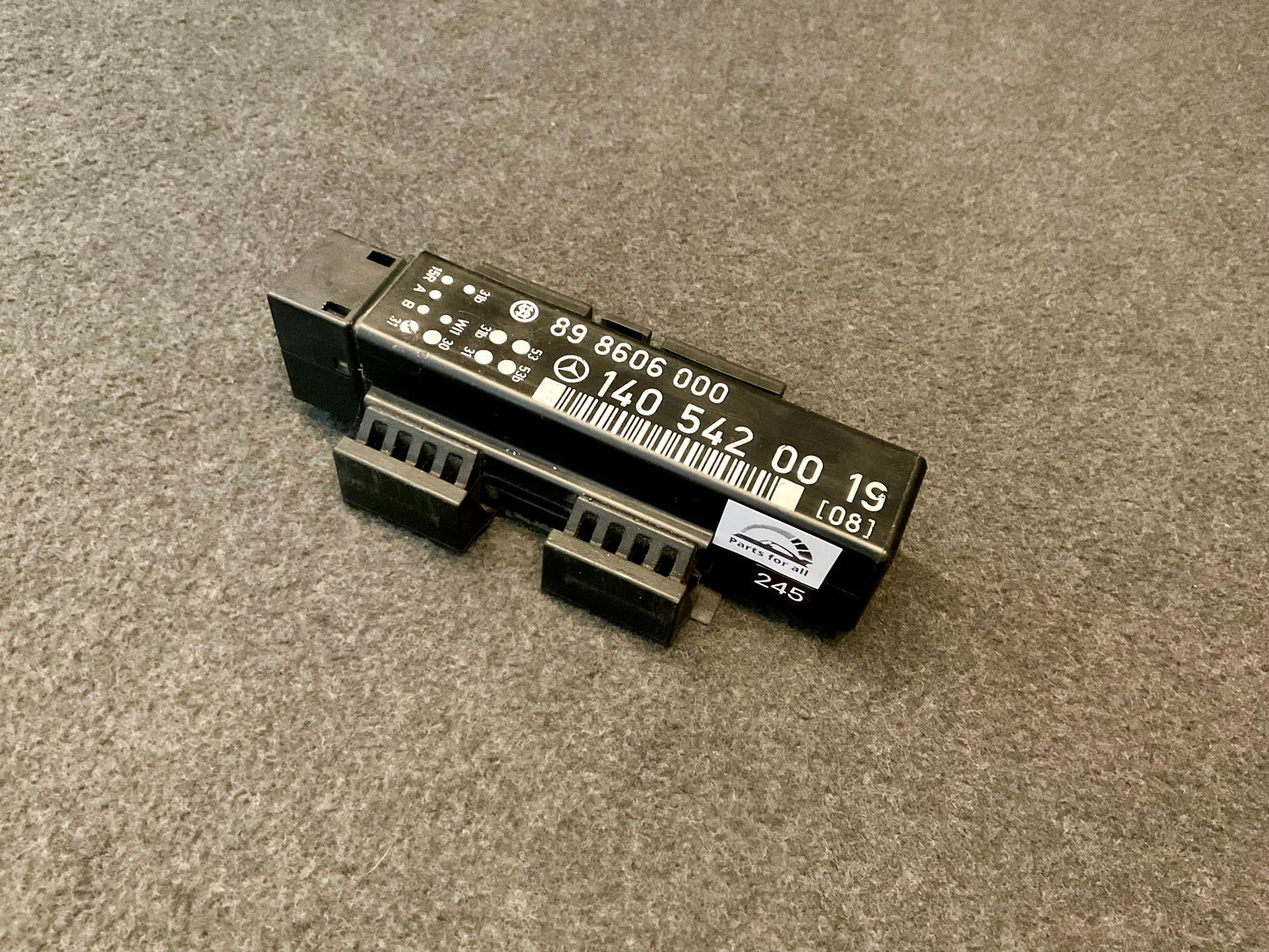 OEM Used Mercedes W140/C140 S-class windshield wiper relay/module A1405420015 #245