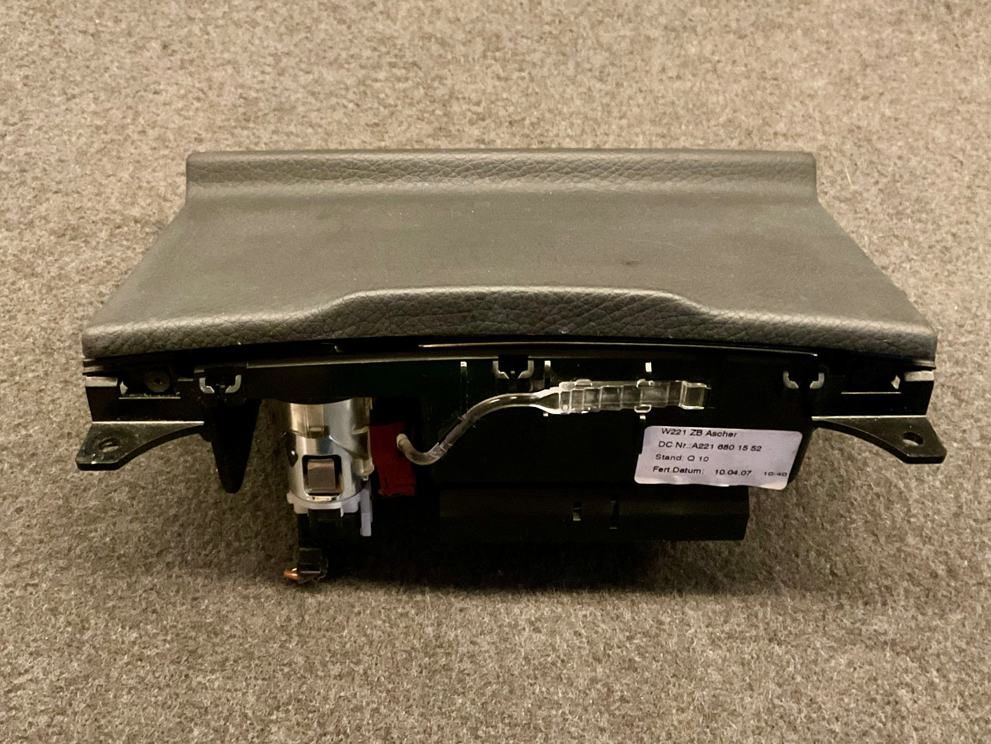 OEM Used Mercedes w221 S-class front senter console ashtray A2216801552 (black leather) #104