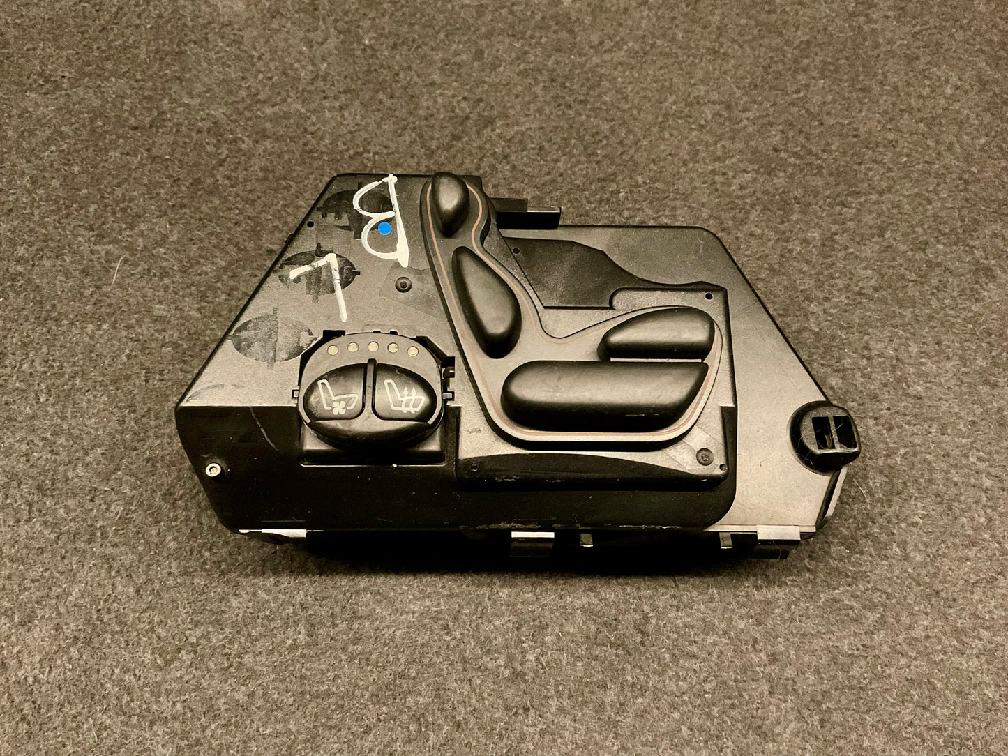 OEM Used Mercedes W220 S-class rear left seat control module A2208211358 #123