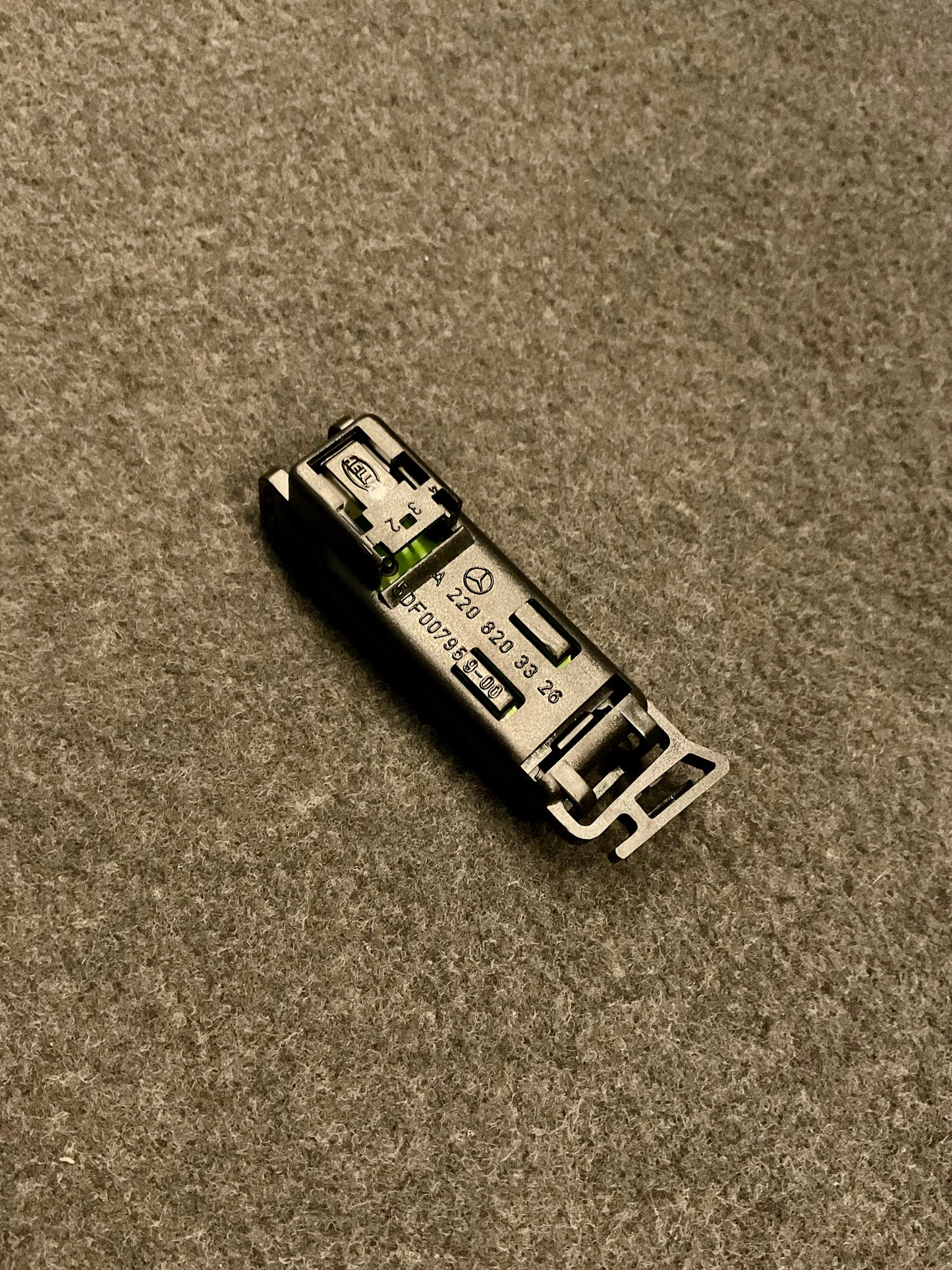 OEM Used Mercedes W220/C215/R230 Light sensor A2208203326 #207