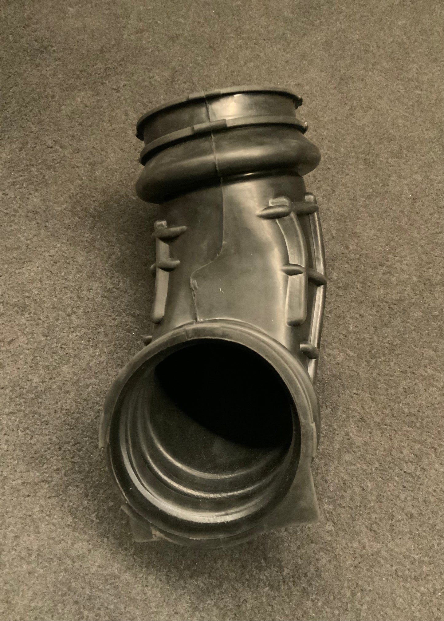 New intake boot/pipe for Mercedes W140 S600, R129 SL600 and C140 CL600-M120 V12 A1201411290