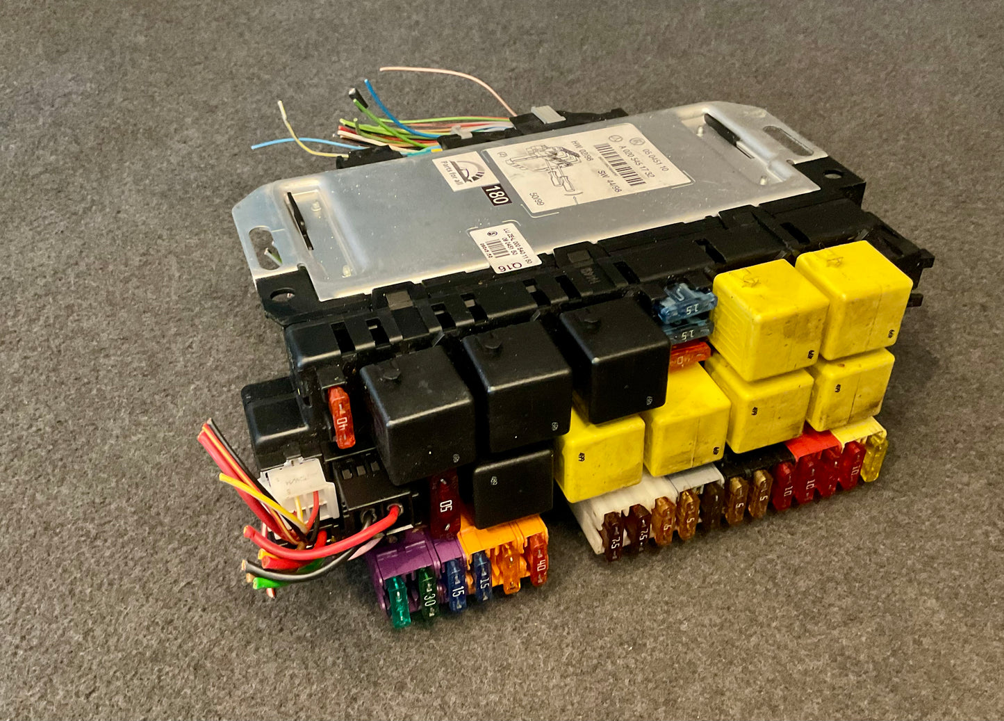 OEM Used Mercedes W220/C215 S-class SAM module A0205451732 #180