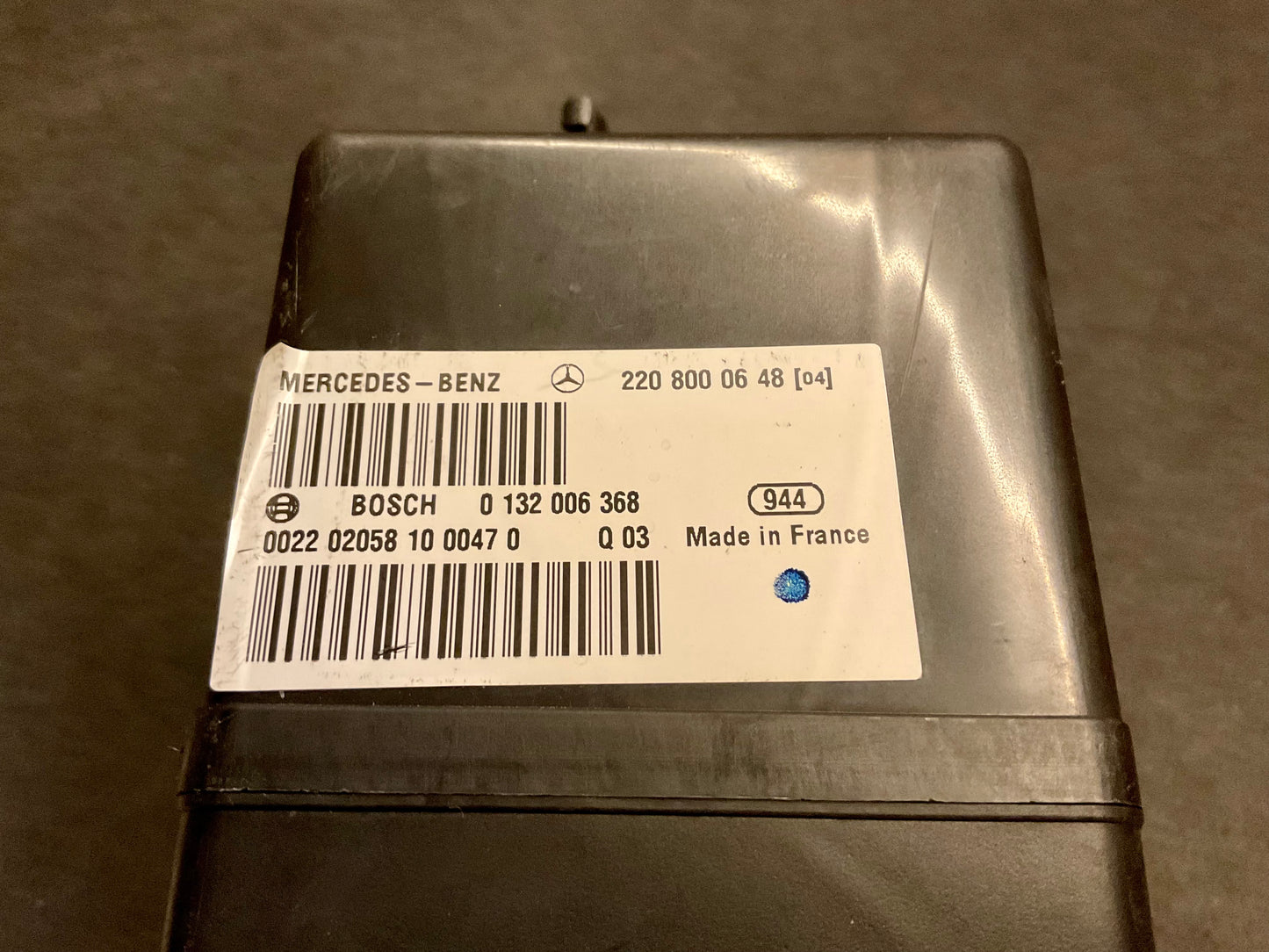 OEM Used Mercedes S-class W220 vacuum pump central lock A2208000648(04) #43