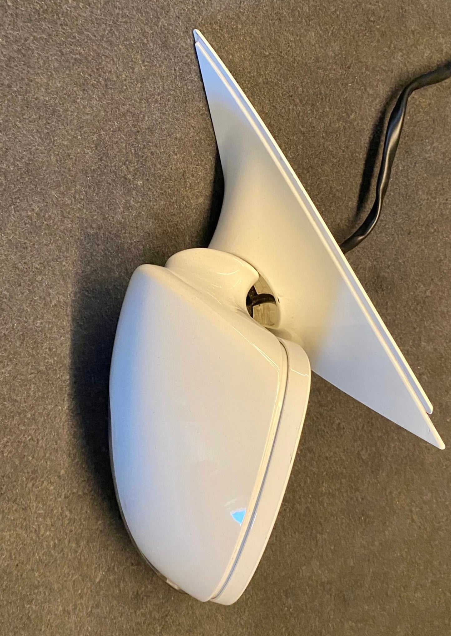 OEM Used Mercedes S-class W221 pre facelift Left side mirror A2218105516