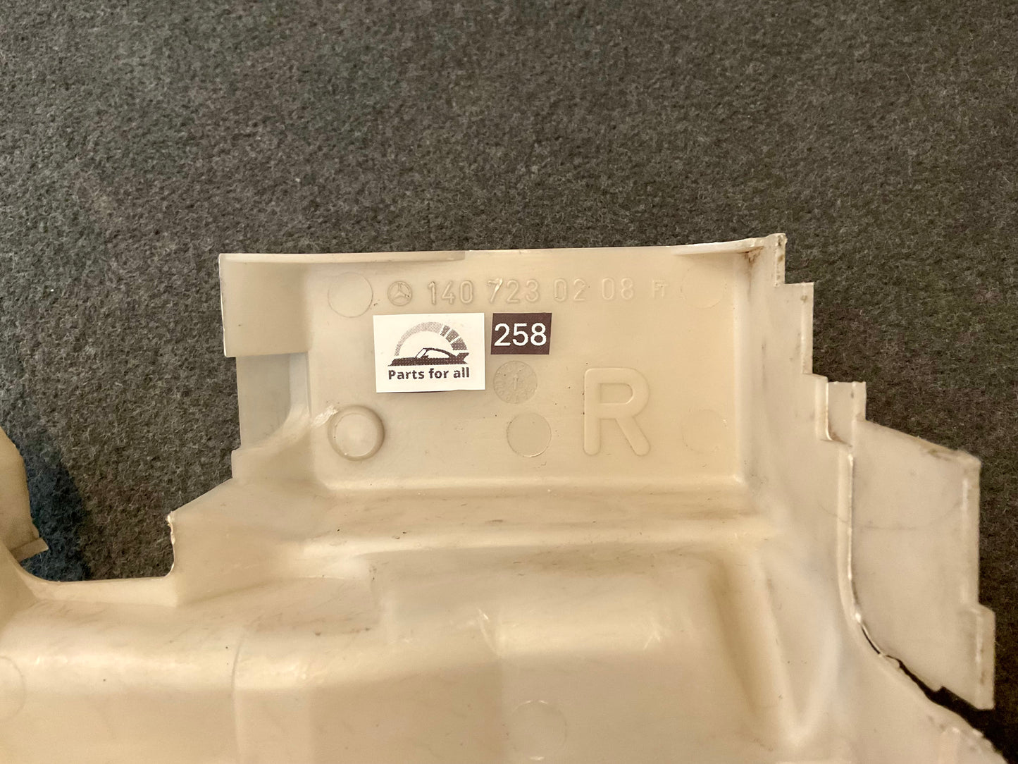 OEM Used Mercedes w140 S-class right door lock mechanism plastic cover A1407230208 #258