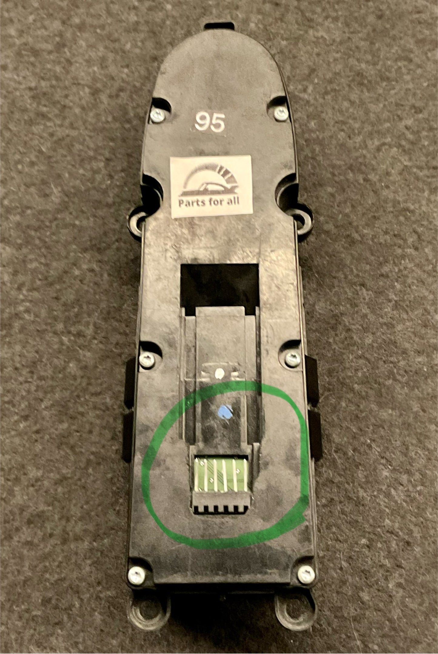 OEM Used Mercedes W221 S-class facelift window regulator control unit #95