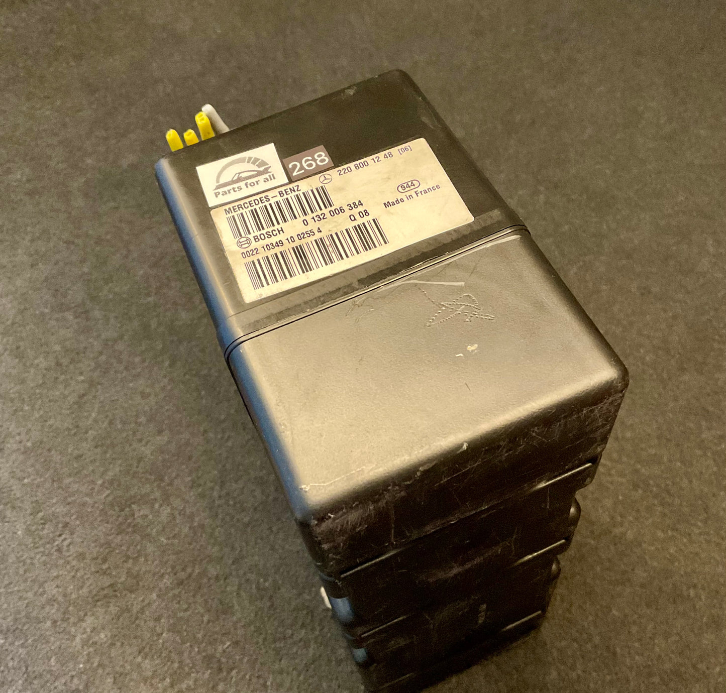 OEM Used Mercedes W220 S-class Central lock vacuum pump A2208001248