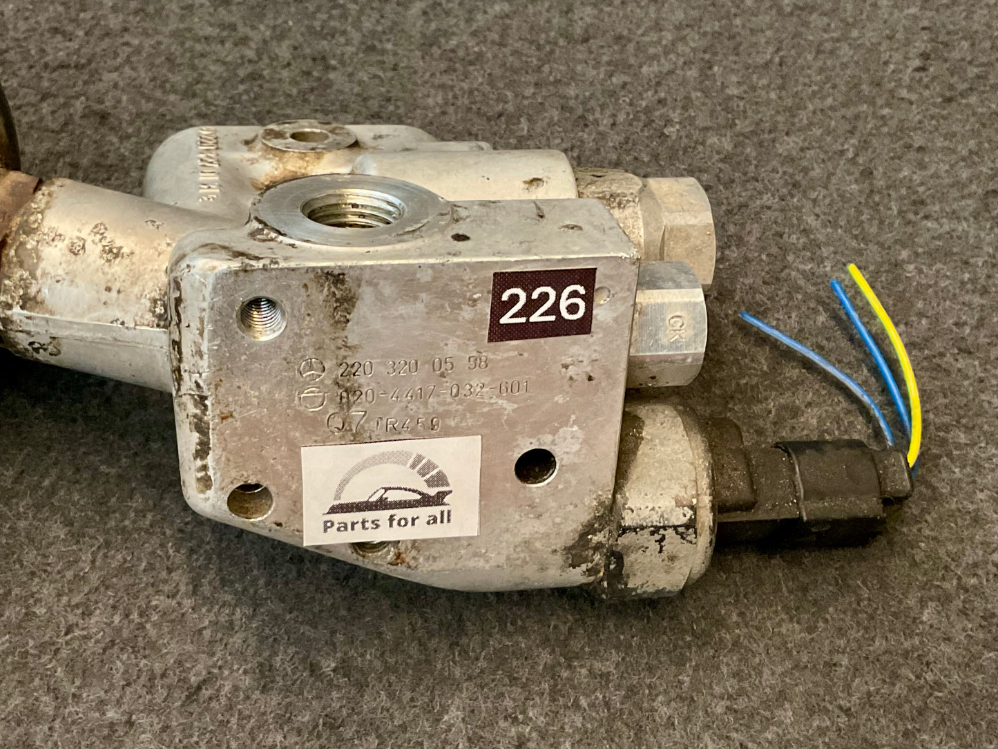 OEM Mercedes ABC hydraulic suspension pressure relief valve A2203270131 #226
