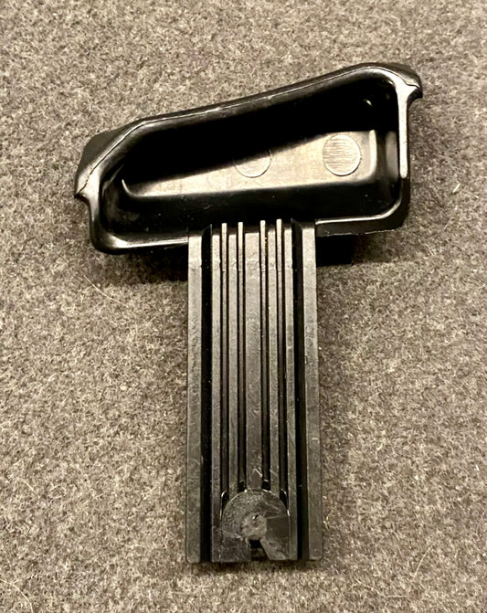 OEM Used Mercedes S/CL-class W140/C140 handbrake release handle A1404270820