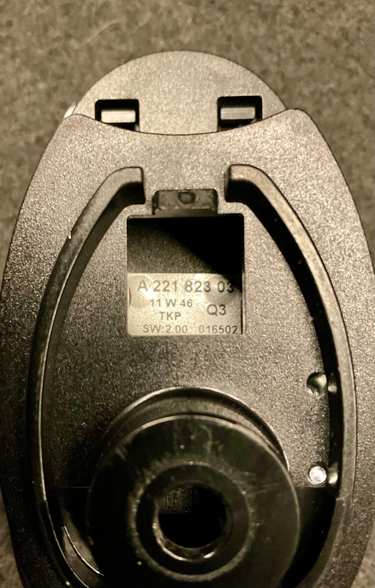OEM Used Mercedes W221/C216 command phone A2216800319 #120