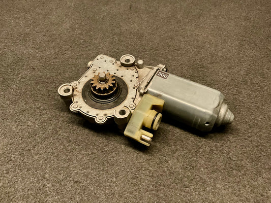 OEM Used Mercedes W140 S-class/C140 CL-class Front left window motor A 0130821504 #300