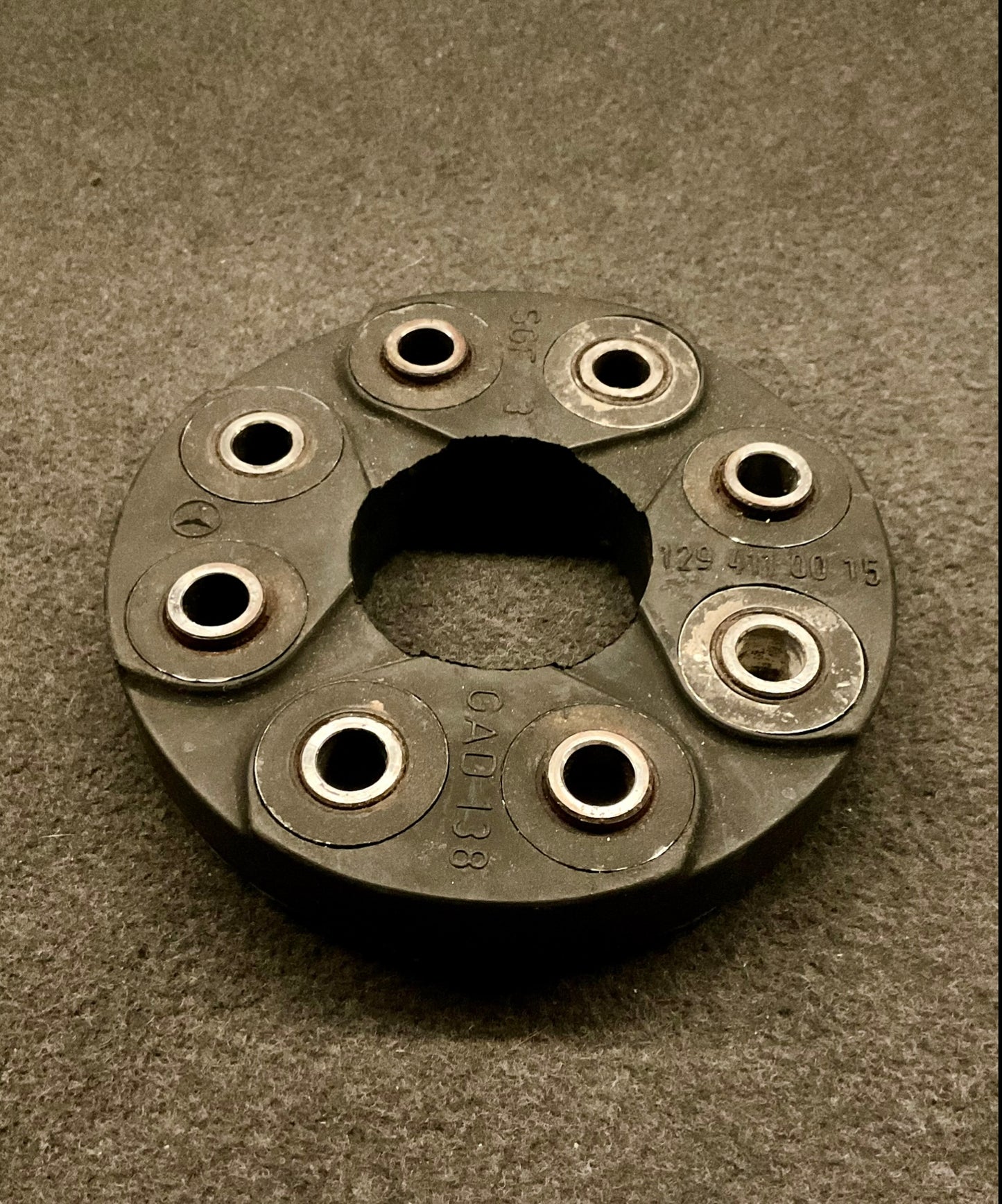 OEM Used Mercedes S-class W140/C140 S600 driveshaft flex disc