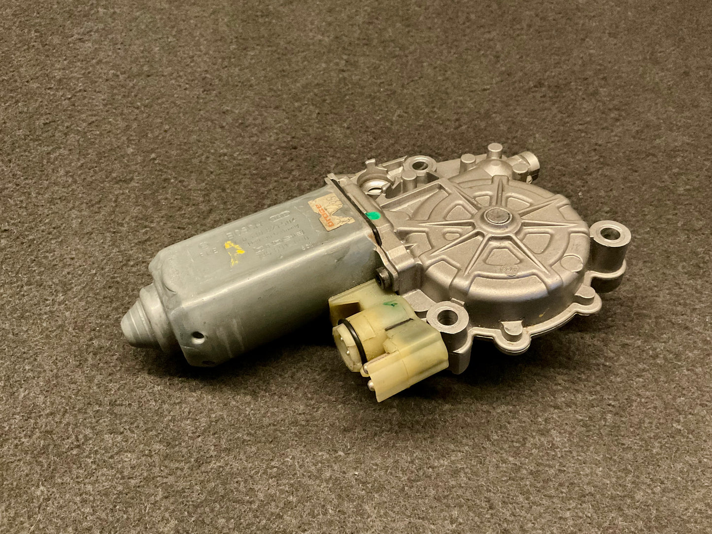 OEM Used Mercedes W140 S-class/C140 CL-class Front left window motor A 0130821504 #300
