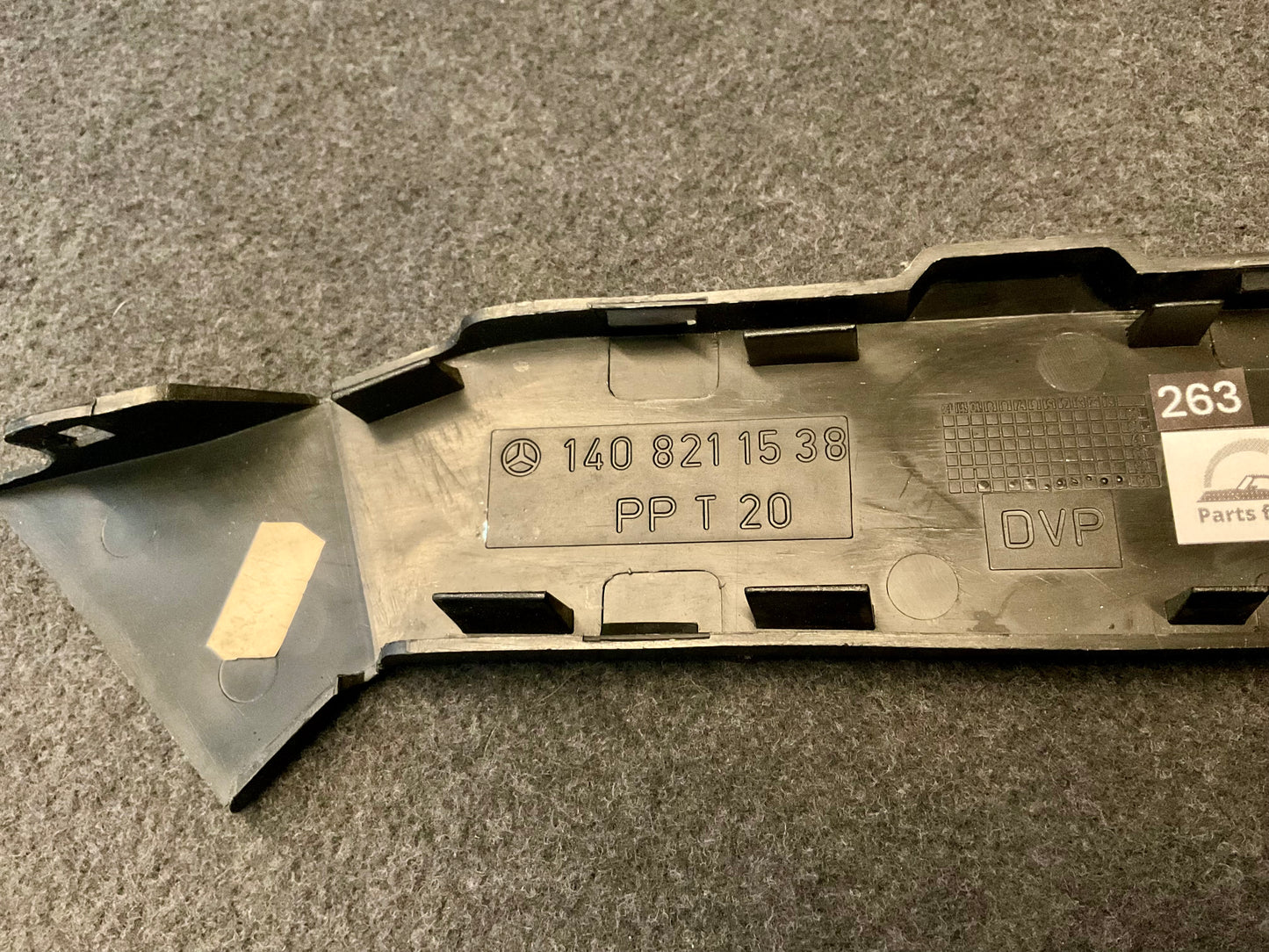 OEM Used Mercedes W140 S320 engine bay plastic cover trim A1408211538 #263