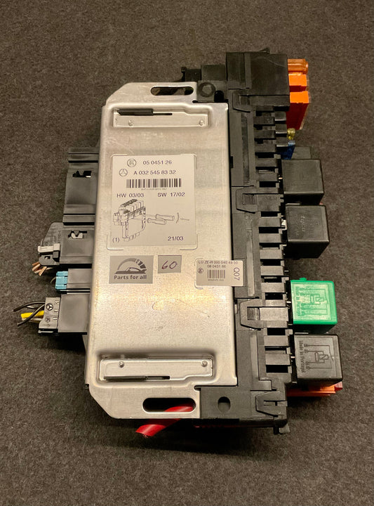 OEM Used Mercedes S/CL-class W220/C215 SAM module/fuse box A0325458332 #60