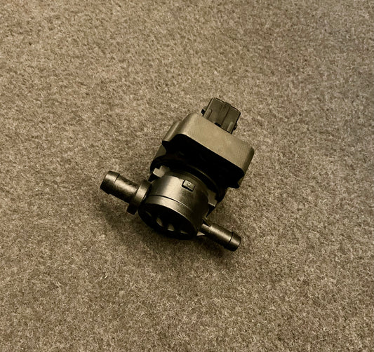 OEM Used Mercedes EVAP valve vapor purge valve A0004701593 #206