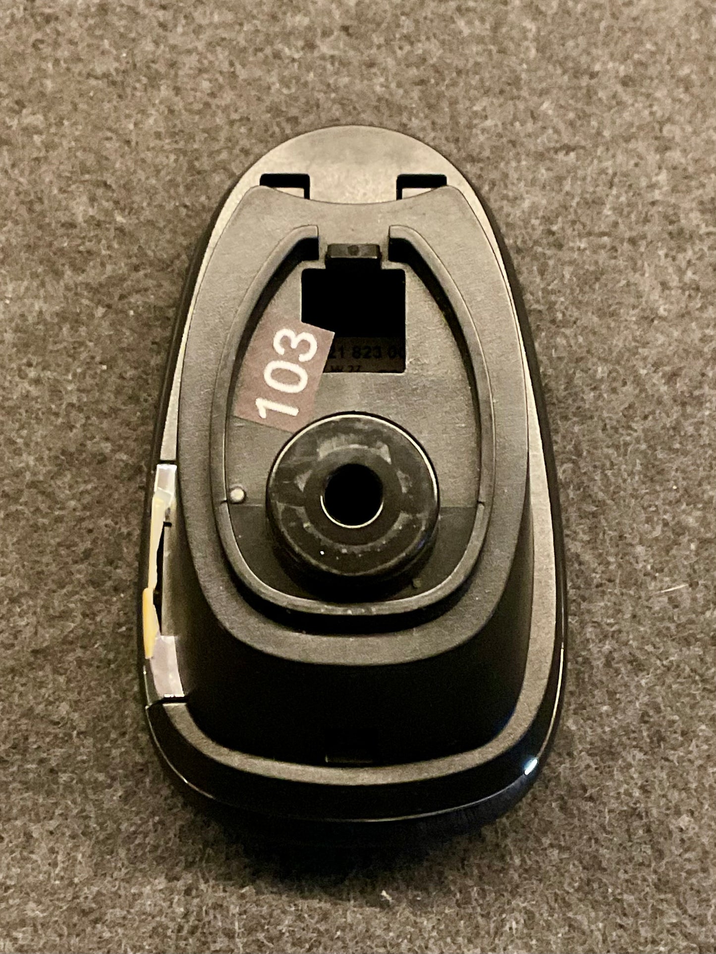 OEM Used Mercedes S-class W221/C216 senter console phone (black leather) A22182300 #103