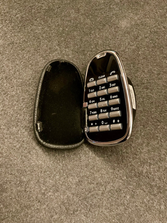 OEM Used Mercedes W221/C216 command phone A2216800319 #120