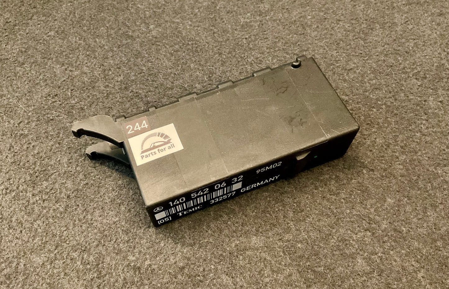OEM Used Mercedes W140/C140 Blinker hazard warning relay unit A1405420632 #244