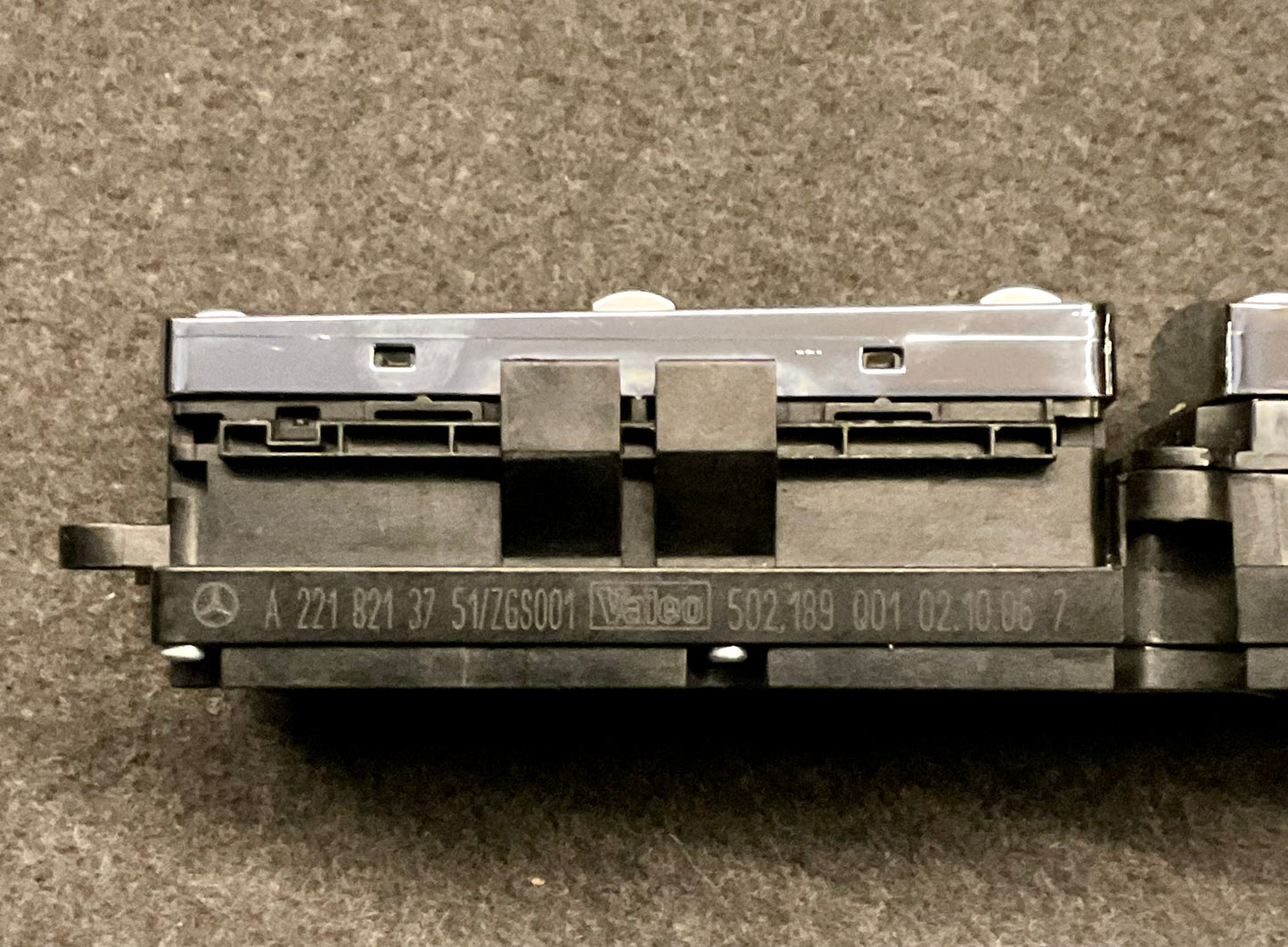 OEM Used Mercedes W221 S-class facelift window regulator control unit #95