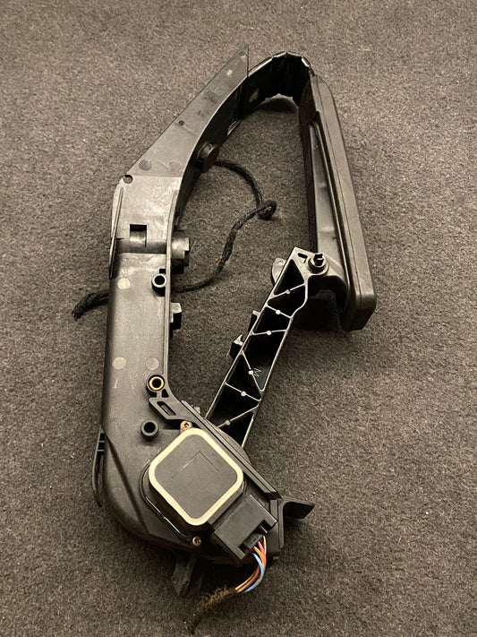 Mercedes S/CL-class W220/C215 Throttle pedal A2203000004 S600, S500 and s400