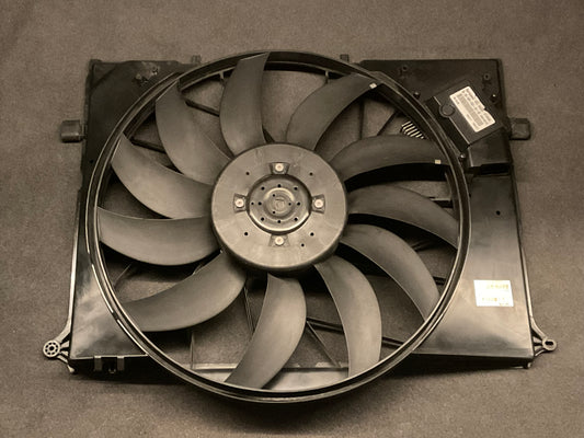 OEM Mercedes S-class W220 S600 Engine cooling fan A2205000293