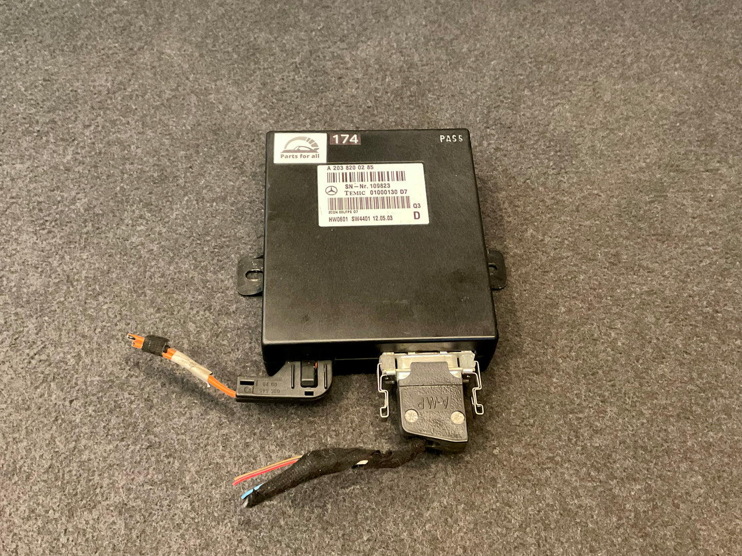 OEM Used Mercedes W220 S-class Comfort control unit/module A2038200285 #174