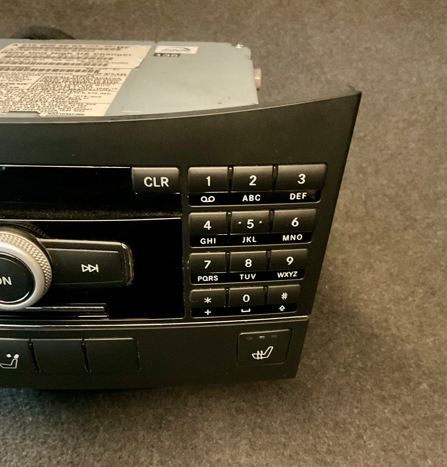 OEM Used Mercedes W212 E-class command unit/CD changer A2129008604 #135
