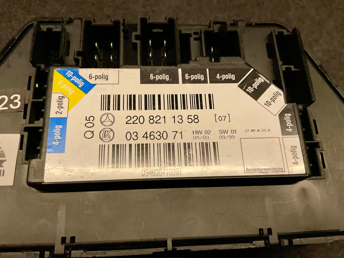 OEM Used Mercedes W220 S-class rear left seat control module A2208211358 #123