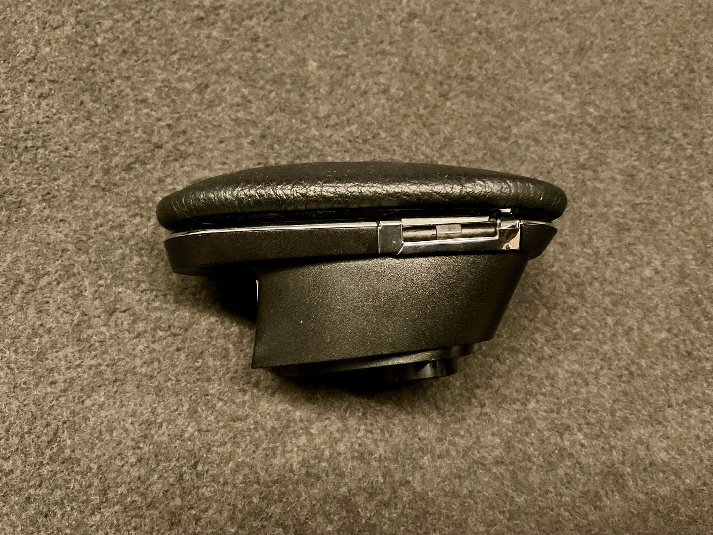 OEM Used Mercedes W221/C216 command phone A2216800319 #120