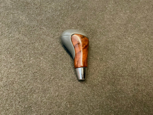 OEM Used Mercedes W220 S-class gear shifter/selector Wood with grey leather #262