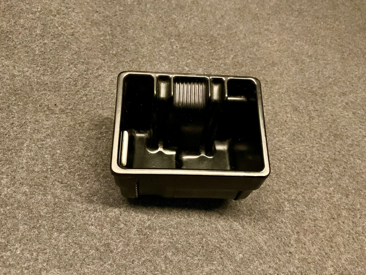 OEM Used Mercedes W140 interior ashtray A1408100028 #171