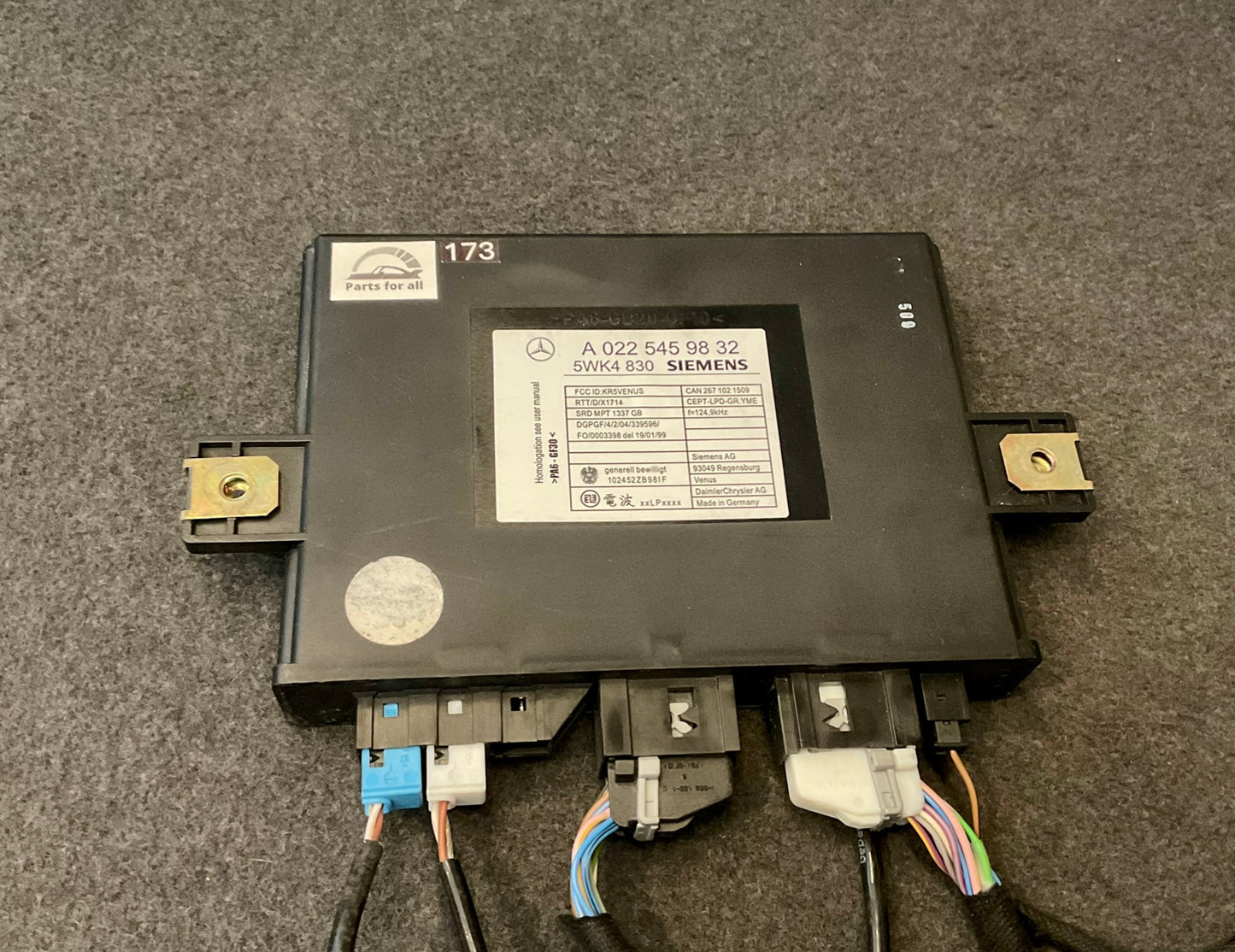 OEM Used Mercedes W220 S-class keyless go/entry control module unit 0225459832 #173