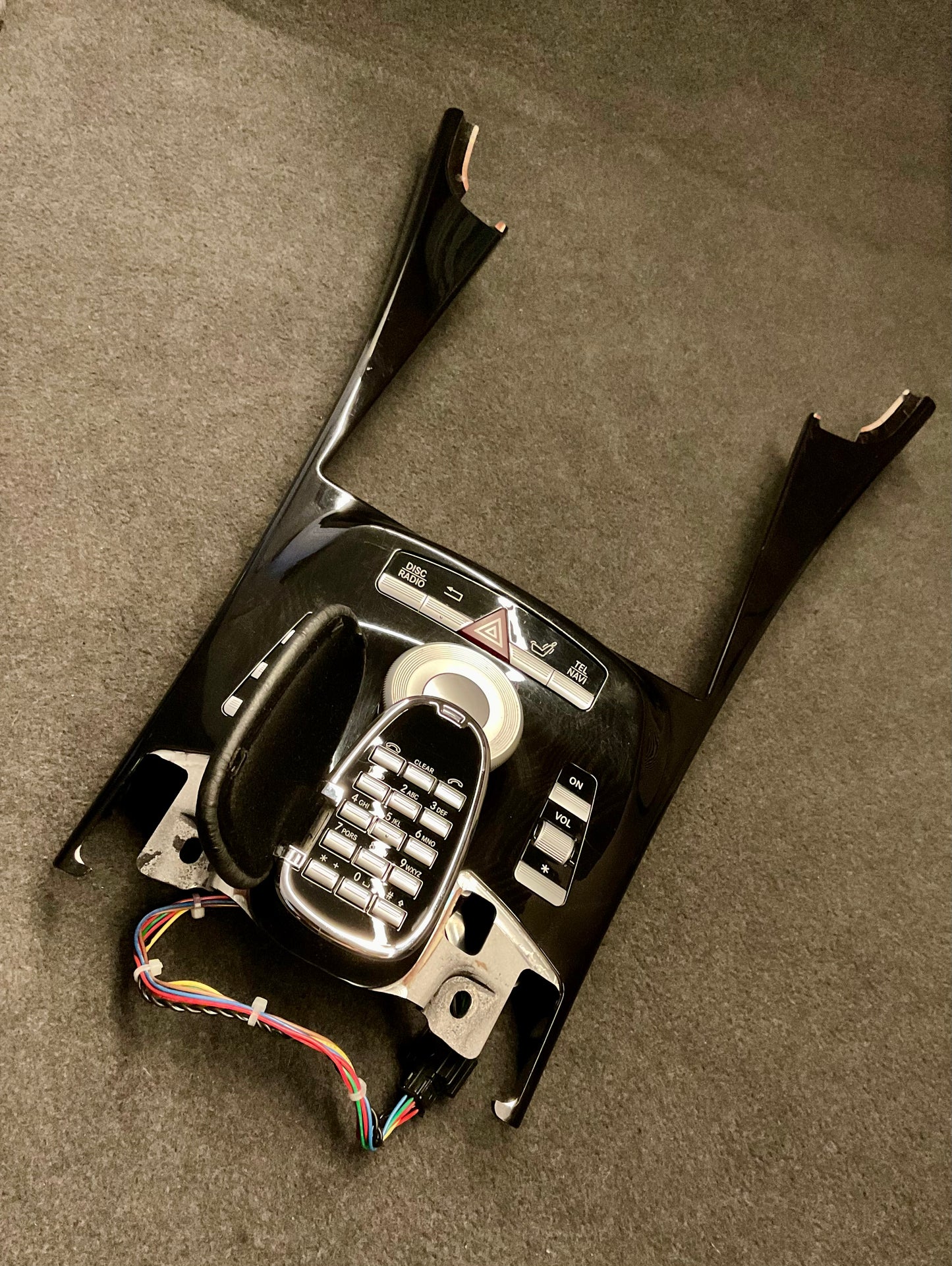 OEM Used Mercedes W221 S-class face lift center console #169